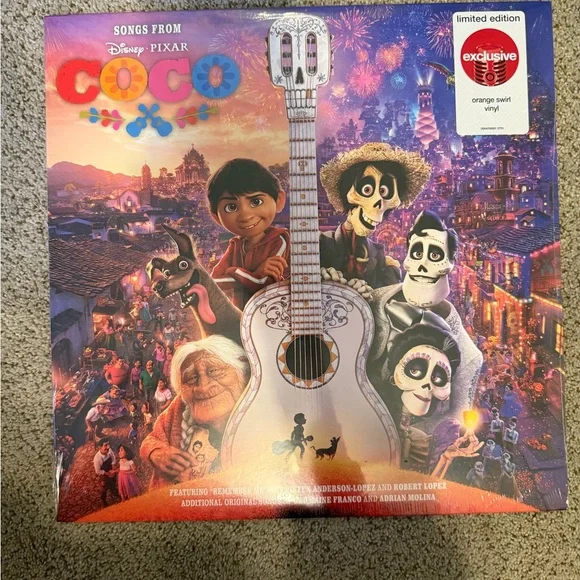 Disney Pixar Coco Vinyl - Vibrant Orange and White. SEALED EXCLUSIVE edition - Picture 1 of 2